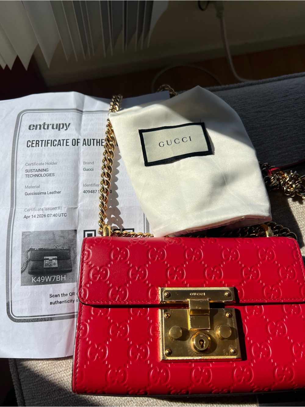 ✨ Authentic Gucci GG Padlock Leather Bag (red Guccissima) ✨